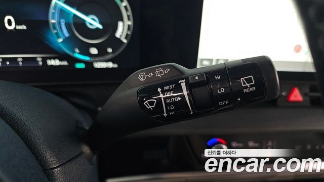 Kia Sportage 2023 — photo 25