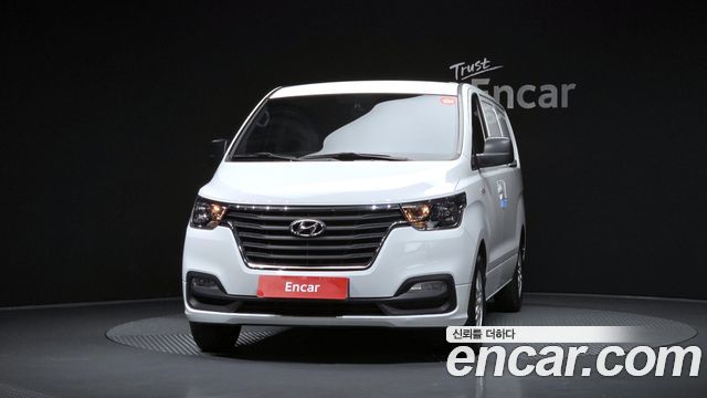 Hyundai Starex 2019 — photo 3