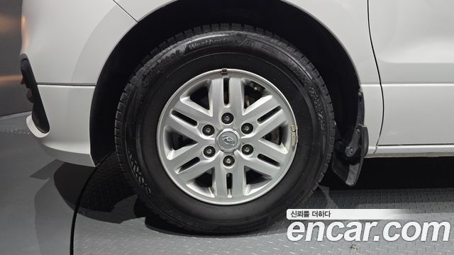 Hyundai Starex 2019 — photo 5