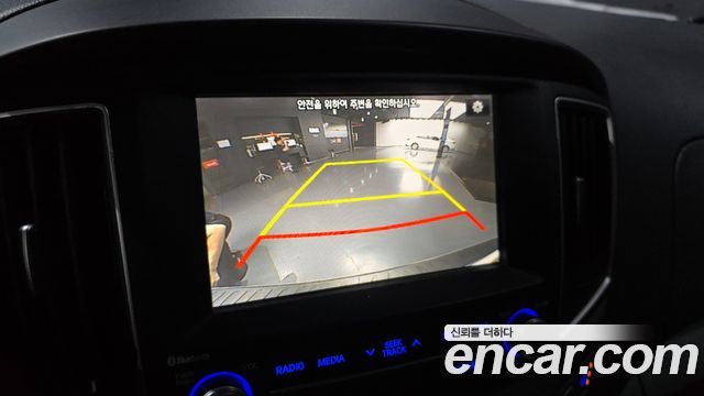 Hyundai Starex 2019 — photo 20