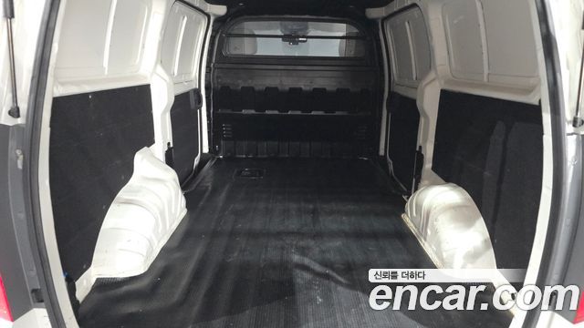 Hyundai Starex 2019 — photo 32