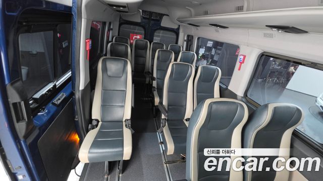 Hyundai Solati 2018 — photo 23
