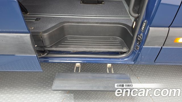 Hyundai Solati 2018 — photo 29