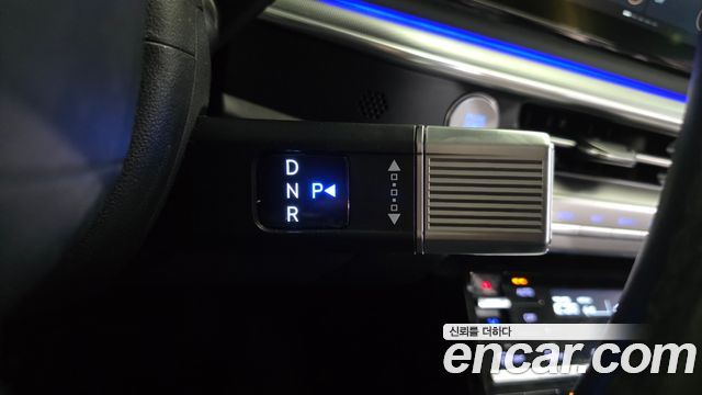 Hyundai Grandeur 2023 — photo 12