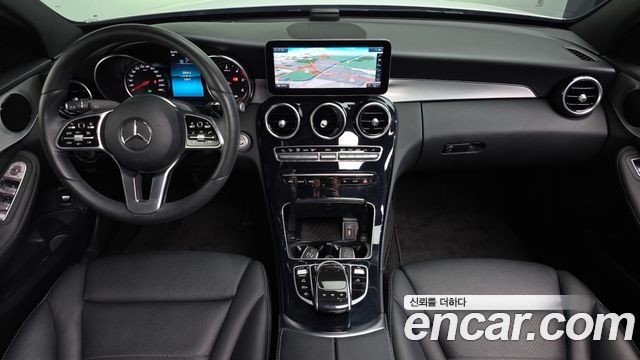 Mercedes-Benz C-Class 2020 — photo 7