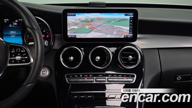 Mercedes-Benz C-Class 2020 — photo 14