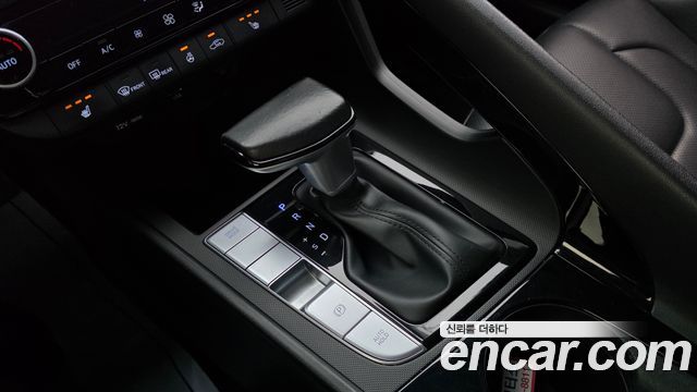 Hyundai AVANTE 2023 — photo 12