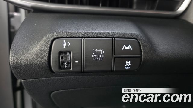Hyundai AVANTE 2023 — photo 25
