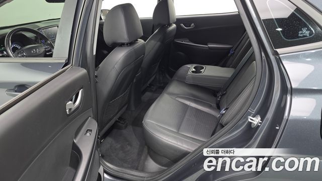 Hyundai Kona 2018 — photo 18