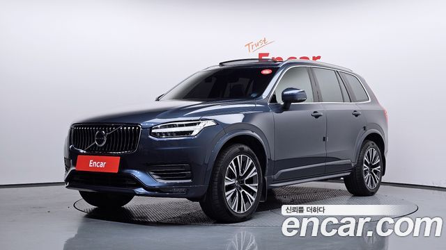 Volvo XC90 2022 — photo 1