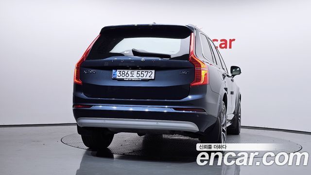 Volvo XC90 2022 — photo 4