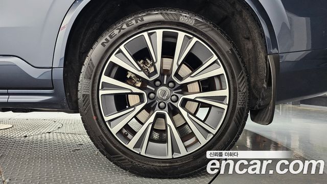 Volvo XC90 2022 — photo 7