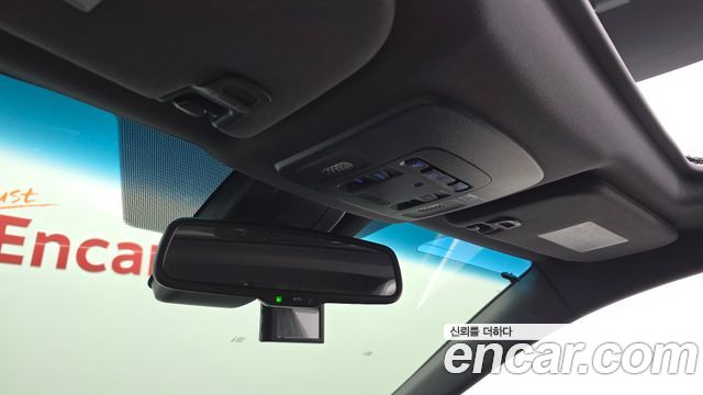Toyota Avalon 2019 — photo 25