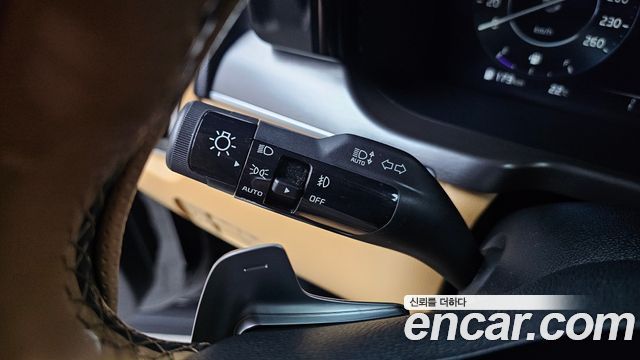 Kia Sorento 2023 — photo 28