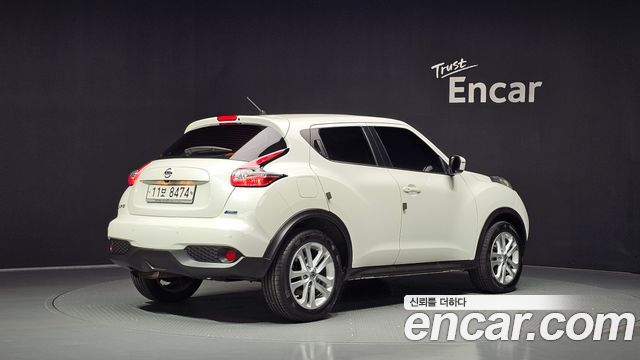 Nissan Juke 2015 — photo 2