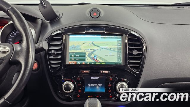 Nissan Juke 2015 — photo 14