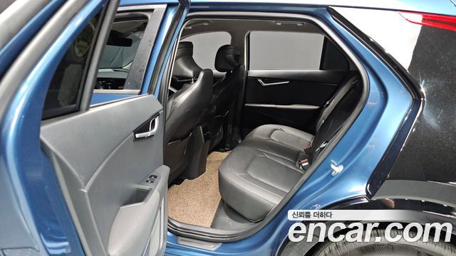 Kia Niro 2024 — photo 17