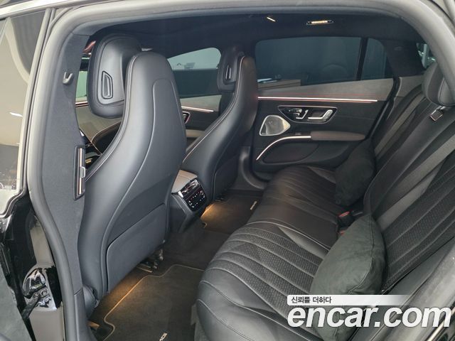 Mercedes-Benz EQS 2022 — photo 11