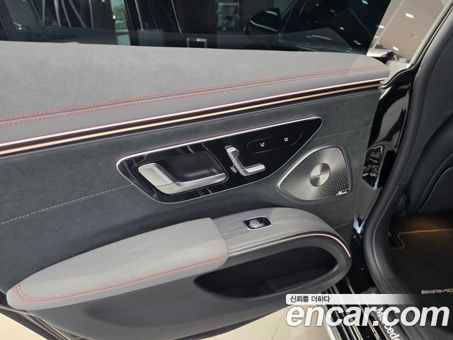 Mercedes-Benz EQS 2022 — photo 13