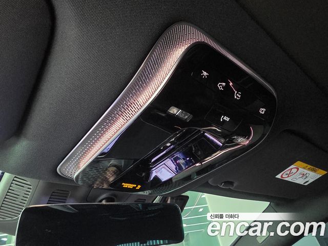 Mercedes-Benz EQS 2022 — photo 17