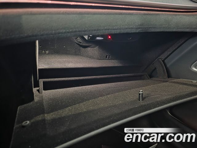 Mercedes-Benz EQS 2022 — photo 19