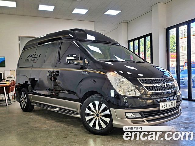 Hyundai Starex 2014 — photo 1