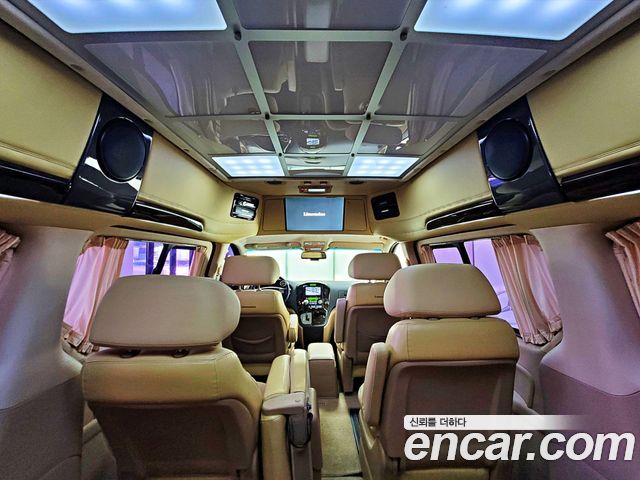 Hyundai Starex 2014 — photo 8