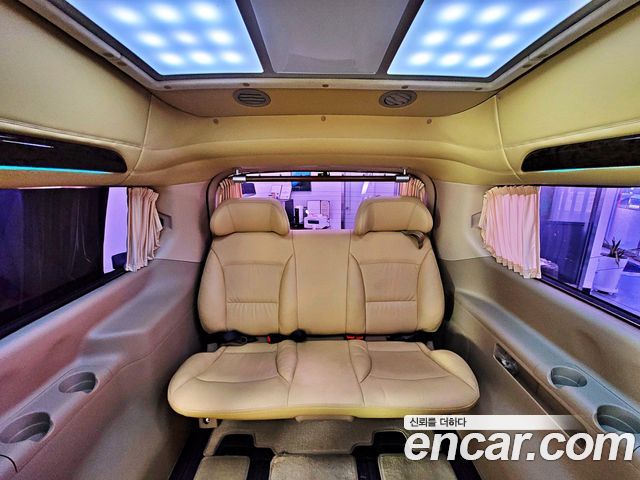 Hyundai Starex 2014 — photo 9