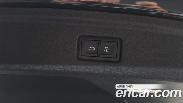 Audi A5 2021 — photo 24