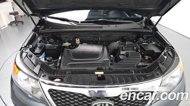 Kia Sorento 2011 — photo 6