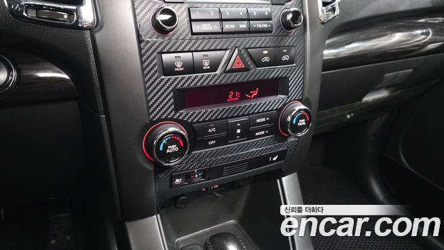 Kia Sorento 2011 — photo 24