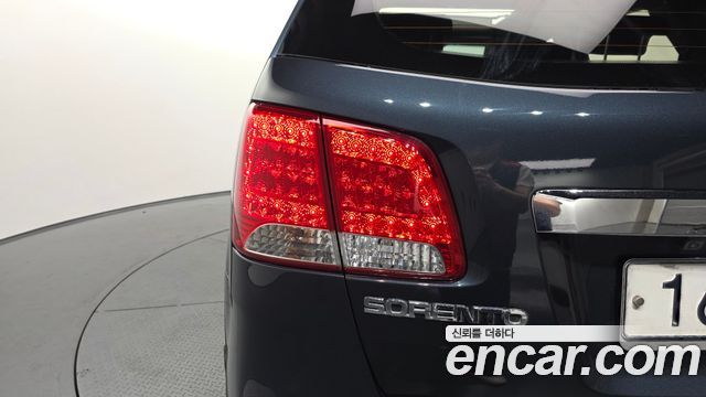 Kia Sorento 2011 — photo 9