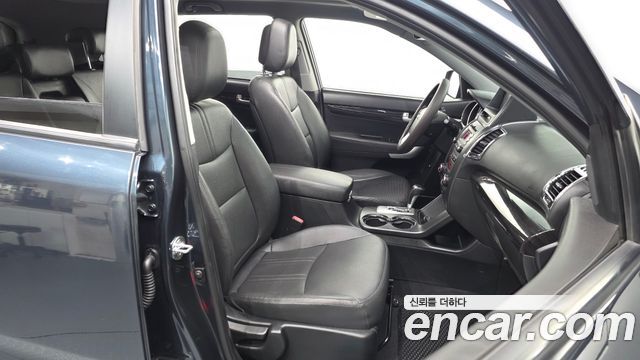 Kia Sorento 2011 — photo 16