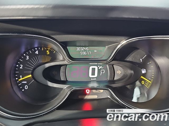 Renault Korea QM3 2015 — photo 7