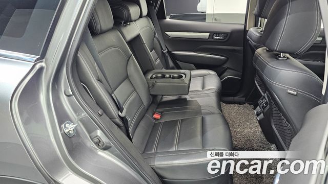 Renault Korea QM6 2021 — photo 11