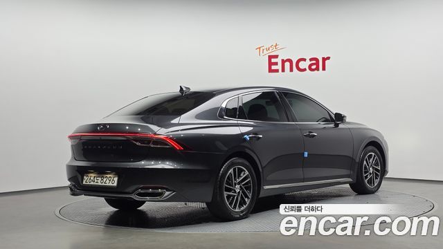 Hyundai Grandeur 2022 — photo 2