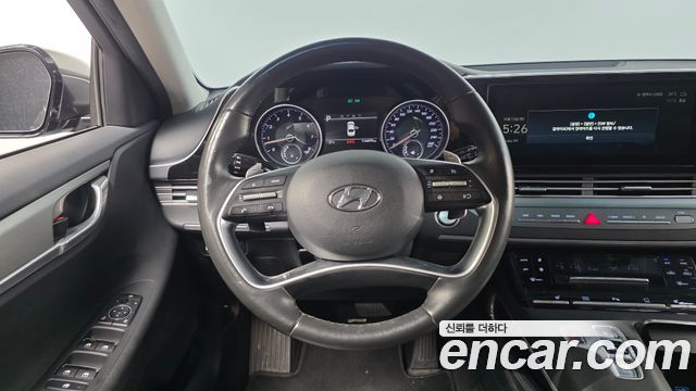 Hyundai Grandeur 2022 — photo 13