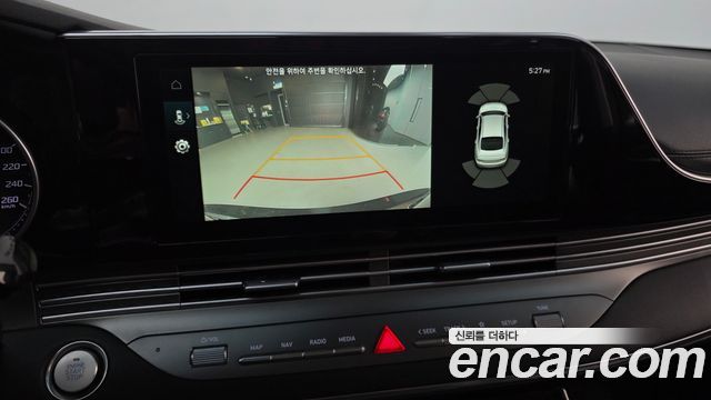 Hyundai Grandeur 2022 — photo 15