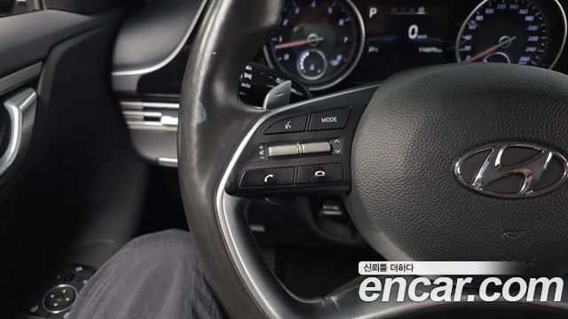 Hyundai Grandeur 2022 — photo 17