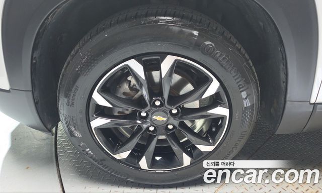 Chevrolet Korea Trailblazer 2021 — photo 5