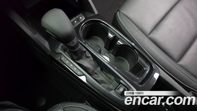 Chevrolet Korea Trailblazer 2021 — photo 12