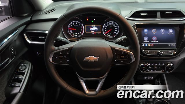 Chevrolet Korea Trailblazer 2021 — photo 18
