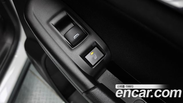 Chevrolet Korea Trailblazer 2021 — photo 24