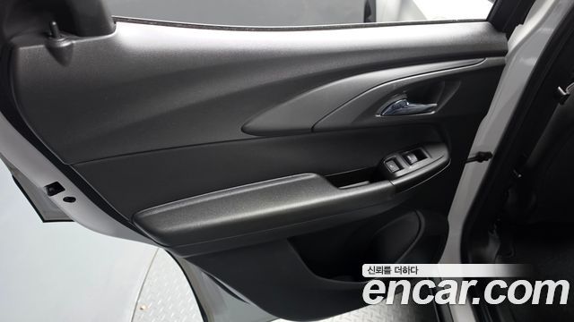 Chevrolet Korea Trailblazer 2021 — photo 15