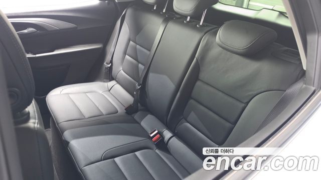 Chevrolet Korea Trailblazer 2021 — photo 28