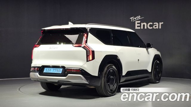 Kia EV9 2024 — photo 2