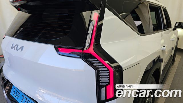 Kia EV9 2024 — photo 9