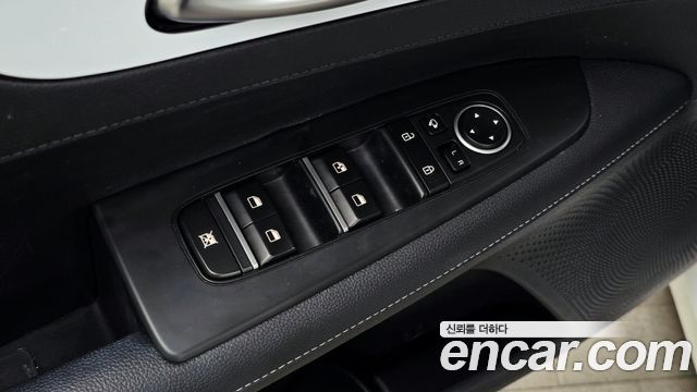 Kia K3 2024 — photo 29