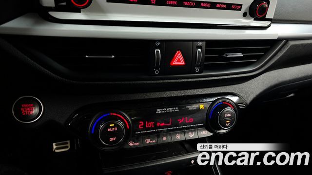 Kia K3 2024 — photo 31