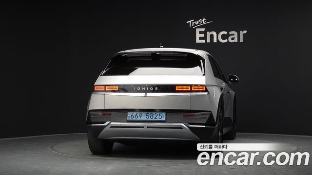 Hyundai Ioniq5 2022 — photo 4